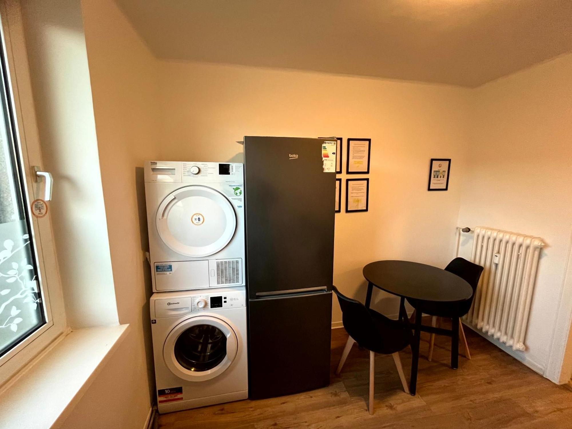 3-Zimmer Monteurwohnung Mit Balkon Neumünster Extérieur photo